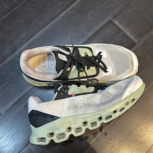 On Running Cloudstratus 2